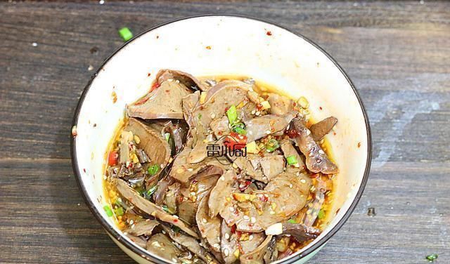  这个菜，很多人想吃不会做，养心补血，不会也要学