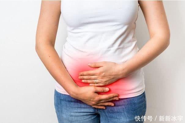 女性例假期间,五件“傻事”不要做,尤其第一件,很多女性忍不住