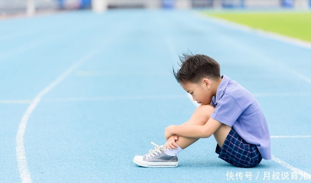 迹象|这4个“迹象”说明孩子在长高，若全都有，身高可能不会低于180cm