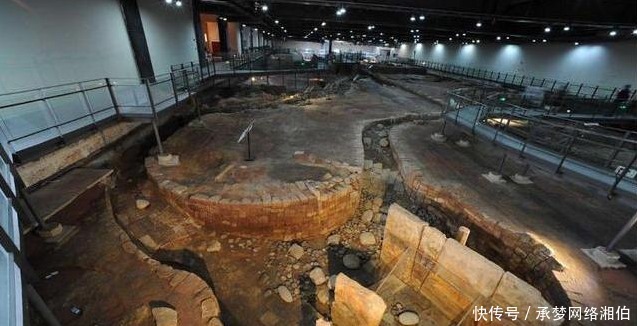 广东施工挖到一“无底黑洞”,专家赶来考察后:终于找到了