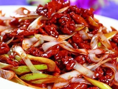 手脚冰凉怎么办?要用此物,秋冬养生特别要留意防寒保暖!勿忽视