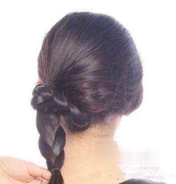 发夹|还在扎丸子头吗,那你就太土了,试试这几款编发图解,超漂亮