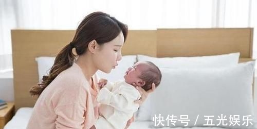 宝妈|“最粗心妈妈”生完娃回家,将宝宝落在了医院,网友:一孕傻三年