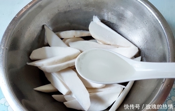 槟榔芋|很多人不知道，它是碱性食物，补血还补气，人到中年要多吃！