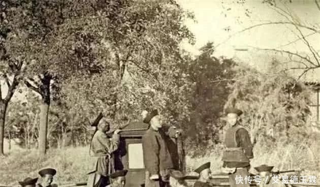 威望|老照片：晚清的朝廷官员并没有那么腐败无能，他们看上去极有威望