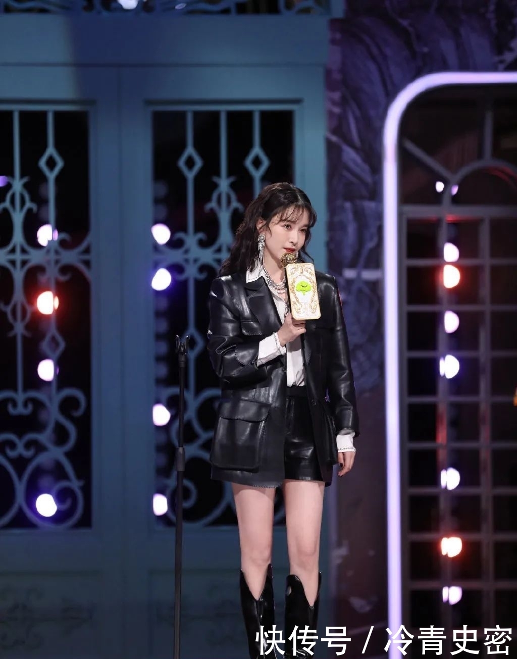 《听姐说》尴尬到爆,芒果台能不能放过姐姐们?