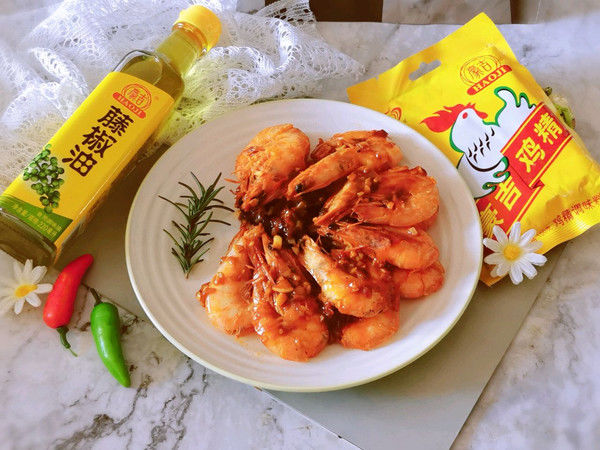 藤椒油|吮指藤椒油焖虾