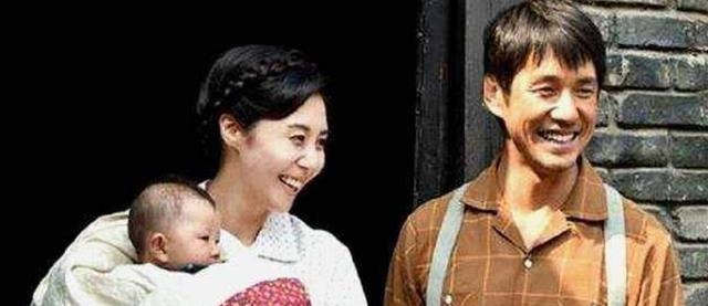 士兵|中国士兵救下日本女俘虏,两人结婚几十年,他才发现妻子身家上亿