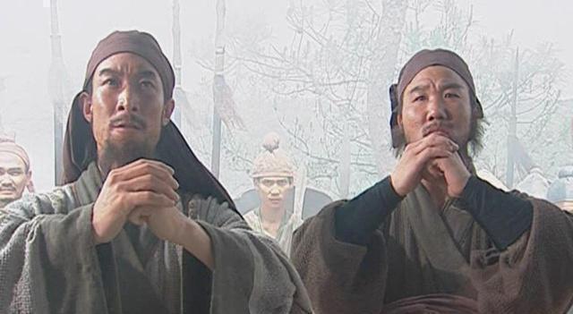 水浒英雄@他第一次上战场就战死,成为梁山最没用的人,到底怪自己还是宋江