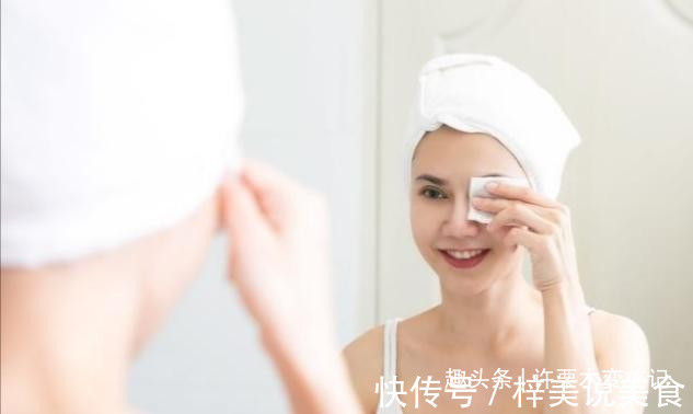 黑头 女人不管奔几,洗脸后要懂得4不要,不然再贵的护肤品也白用