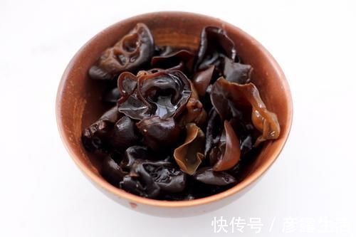 肉丝|酸甜不辣的经典川菜，简单几步就能超下饭，隔两天就要吃一回