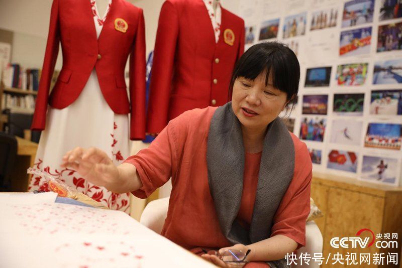 对话|大气还是个性？对话东京奥运会中国体育代表团入场服装设计师