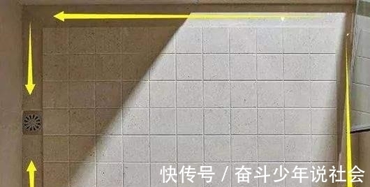 聪明人|卫生间地面不要贴瓷砖了，头次见聪明人铺这种材料，后悔没早知道