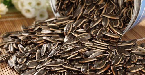 桑葚|天天失眠令人抓狂?睡前试试吃这几样食物,助你有个好睡眠!