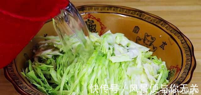技巧|原来包菜炒粉条要这样做,难怪之前炒粉条老粘锅,技巧全在这