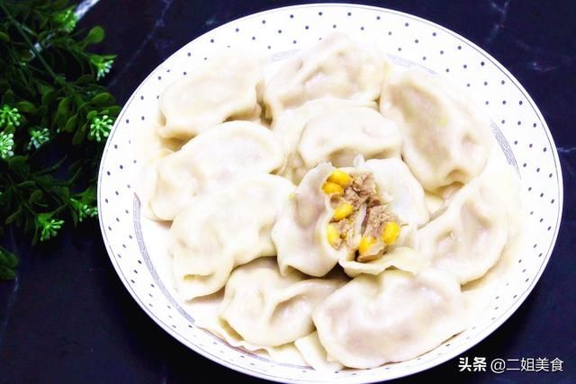 清香|秋天多吃饺子，韭菜白菜都靠边站，用这菜做饺子馅，清香还解馋