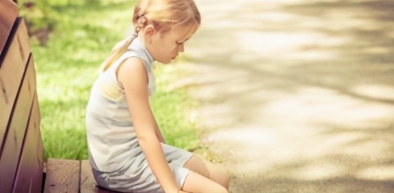 母亲|他是中国第一懒人，从不洗衣服做饭，吃饭靠人喂，如今怎样了？