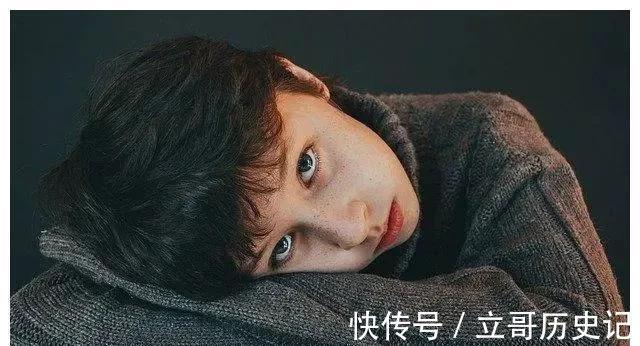 松子|孩子有六种表现,说明你正在养育一个自卑的孩子,父母要重视了