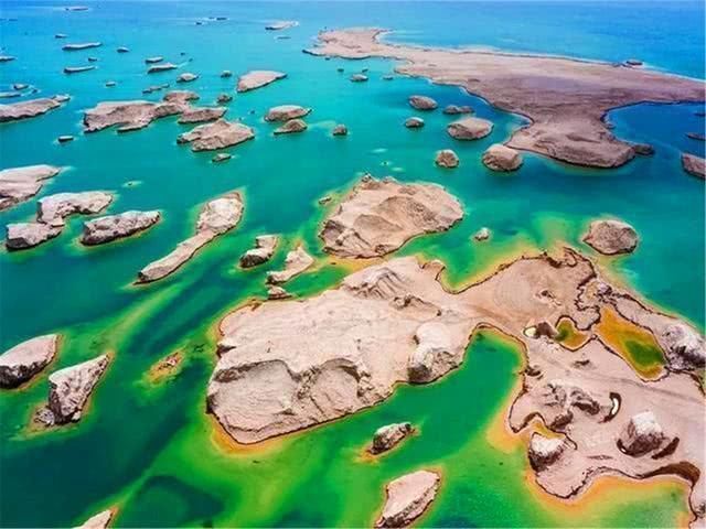 我国最大沙漠底下发现地下“海洋”,水量惊人,水可以直接饮用