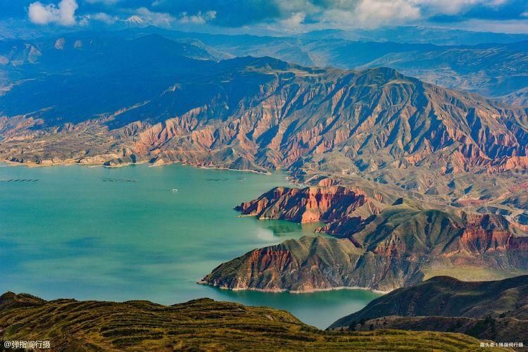 西北第二大水电站，修建在黄河上游，坐拥美如仙境般的美景