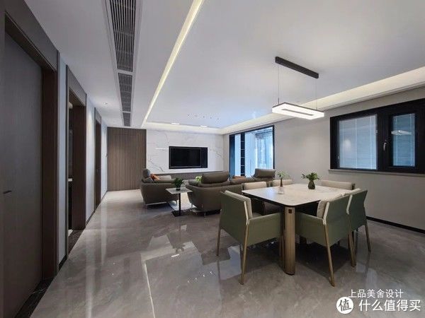 客餐厅|看了长沙夫妻的极简风,才知道什么是“网红”装修,隐形墙很惊艳