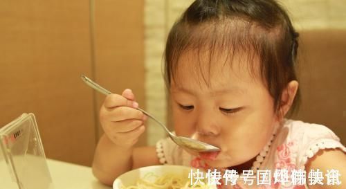 大骨汤|孩子脾虚是补出来的这碗毒汤别再给娃喝了,易积食伤个子