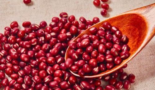 ?南瓜和此物配著吃，氣色不會差，皺紋沒了，大肚子也不見了！