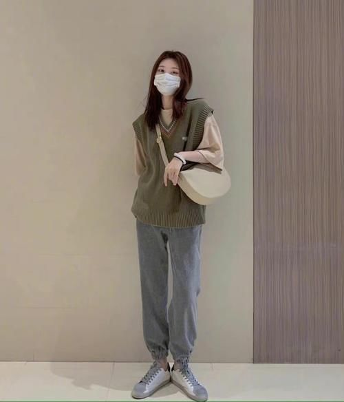 为什么同一件衣服你穿不好看？学习“装饰”手法，变好看不是问题