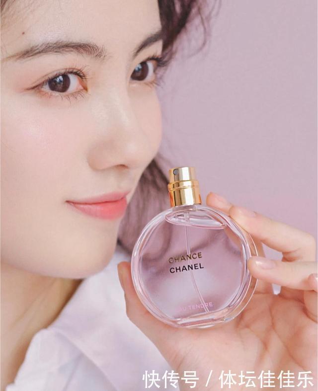 gucci|有品味的女人,第一瓶大牌香水会选这4种,经典又显韵味,很高级