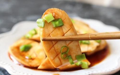 四月不吃肉也要吃這菜，補鈣促發育，孩子吃它健腦益智，頭腦聰明