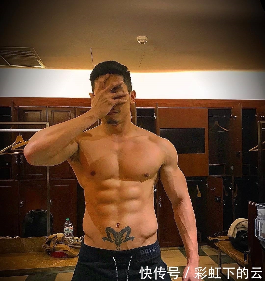 妥妥|这里和尚不戒荤,一身腱子肉加上180cm大高个,妥妥的“活金刚”