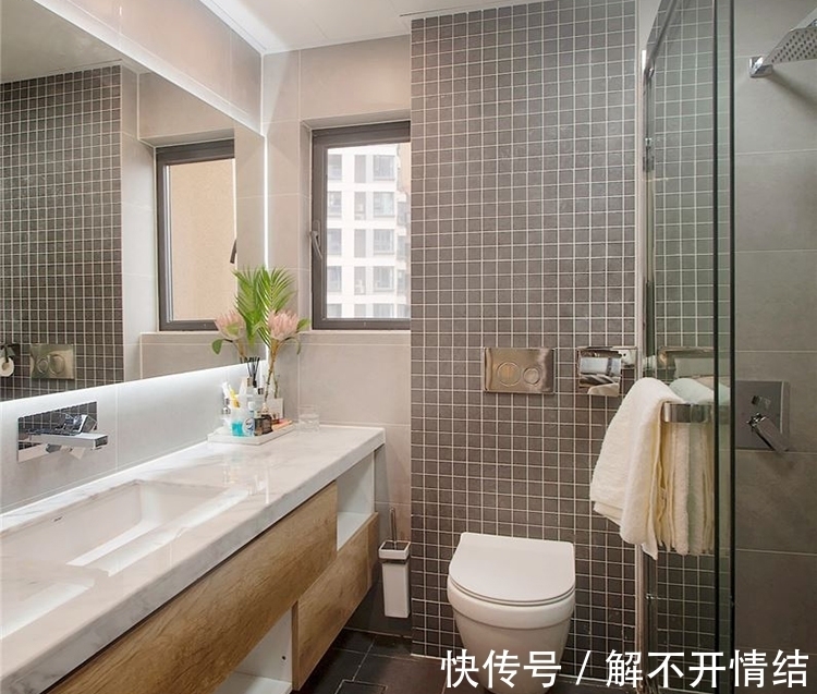 舒适|125㎡薄荷绿装修，三室两厅，清爽美丽