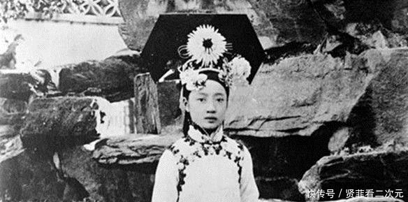 公主|晚清女性珍贵老照片:14岁的婉容,60岁的慈禧,还有蒙古族公主