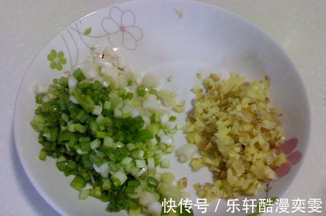 萝卜丝|常吃萝卜保健康,今天给大家带来了好吃健康的萝卜丸子