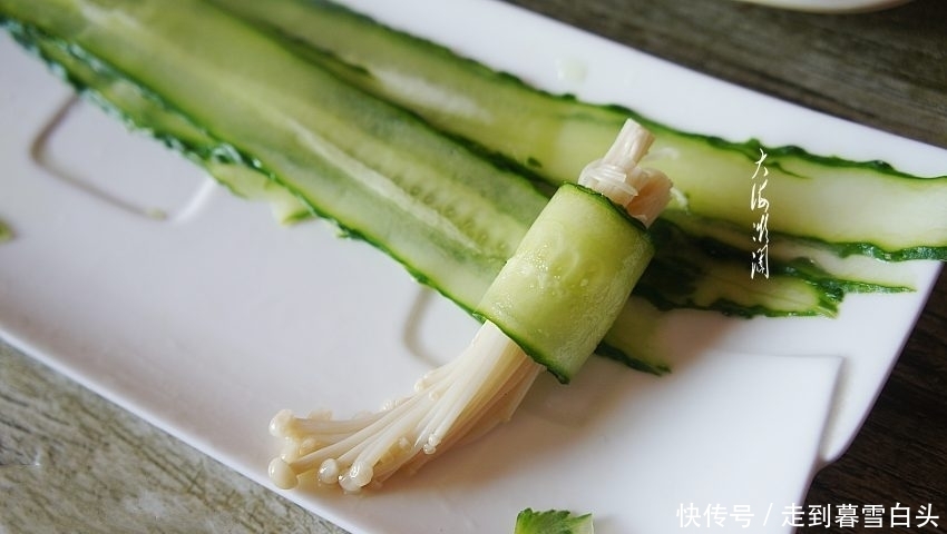  这道凉拌菜年夜饭不能少，解酒解腻好消化，好看好吃寓意好