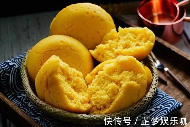高考季|玉米面别老煮粥，这吃法比馒头软，比蛋糕香，粗粮细吃就是好！