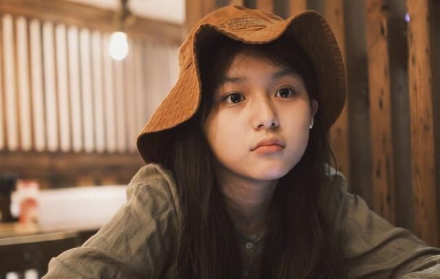 清纯|2岁出道年薪百万，因清纯可爱长相被禁止整容，11岁美出新高度