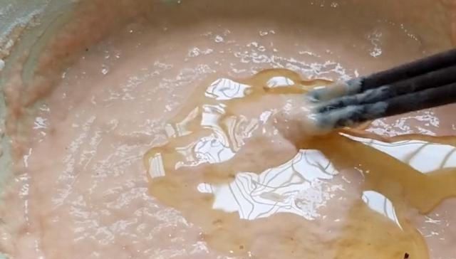  西红柿|西红柿里加2个鸡蛋，不炒不做汤，简单几步，出锅给肉不换，好吃