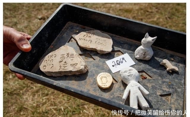 希波达米亚|英国出土1600年前马赛克壁画,石块上竟刻了5个简体汉字