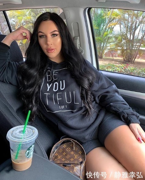 性感|她是132斤的大码模特,妖艳身材,让无数男人拜倒在她的包臀裙下