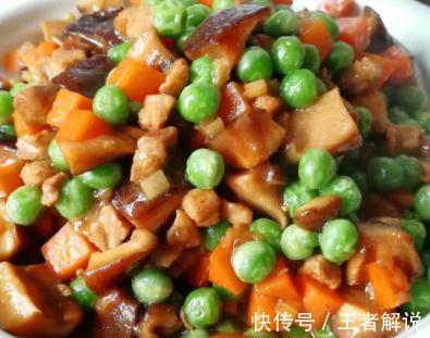 老人|上了年纪的老人经常出现手脚冰凉的情况,多吃滋补菜,暖身抗寒