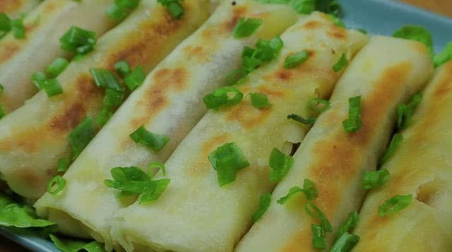 饺子|饺子皮别只会包饺子,教你特色新吃法,比包子简单,比饺子好吃