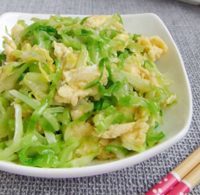 皱纹|女性多吃此菜,黑眼圈没了,皱纹消失了,小肚腩若隐若现!