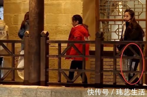 楊穎|楊穎耍大牌不敬業?別人都急匆匆集合,就她一人搞特殊