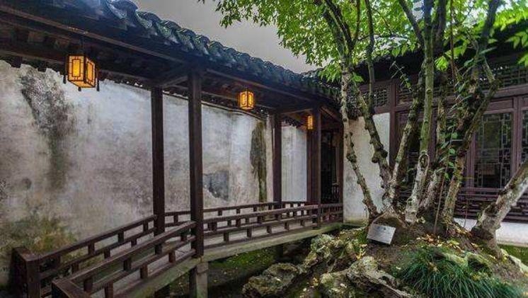 离婚|15岁嫁给徐志摩的她,嫁妆装了1节火车,怀第2个孩子时却被逼离婚