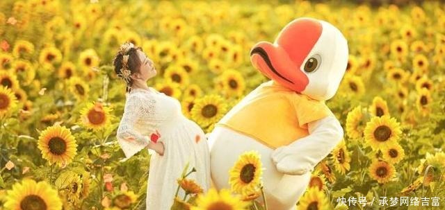 故事|《我和我的家乡》超13亿元票房背后的利益