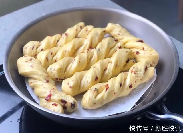 美容|一碗面粉，几个鸡蛋，蒸一蒸就出锅，美容抗衰老，比蛋糕还美味