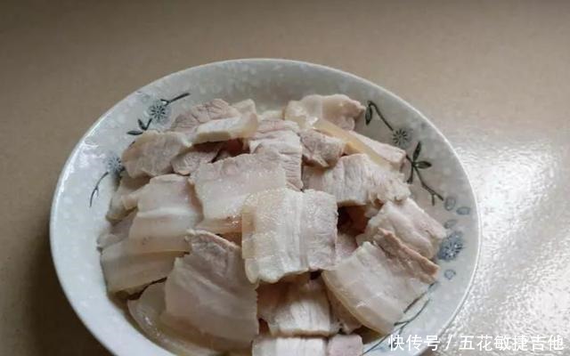  五花肉|美味川菜｜蒜苗回锅肉