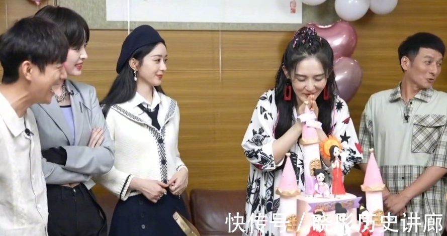 时代|谢娜回归《快本》，快乐家族却迎来人员变动，彻底告别5人时代