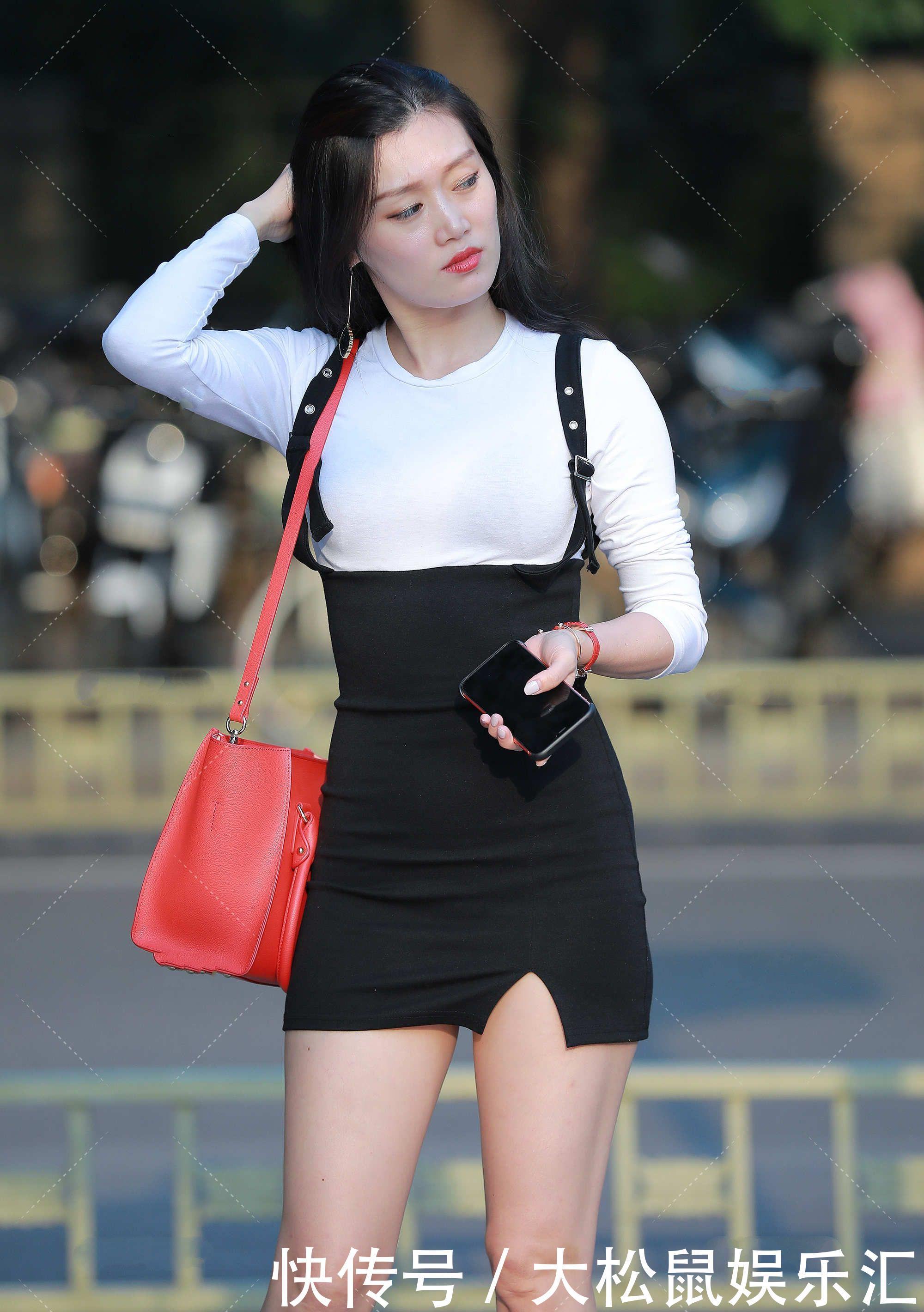 搭配|黑白搭配简单大方,精致可爱,更显强大气场